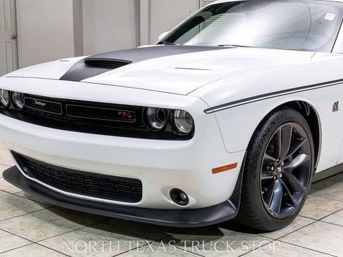 Used 2019 Dodge Challenger R/T Scat Pack image 9
