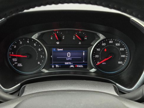 Used 2020 Chevrolet Equinox LT FWD image 34
