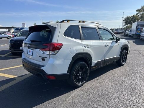 Used 2022 Subaru Forester Wilderness image 6