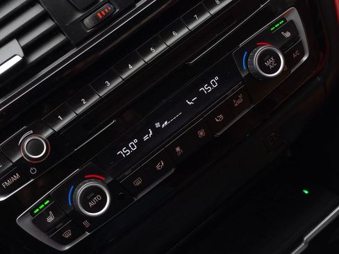 Used 2017 BMW M3 image 44