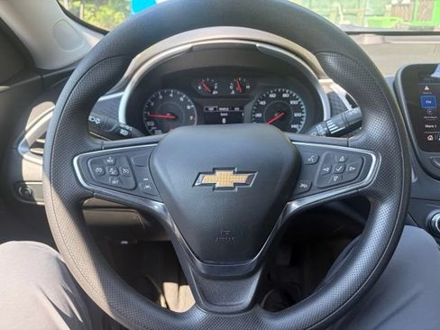 Used 2024 Chevrolet Malibu LT FWD image 35