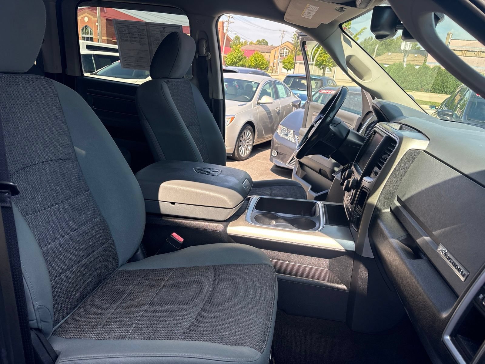 Used 2016 RAM 1500 Big Horn AWD/4WD image 17