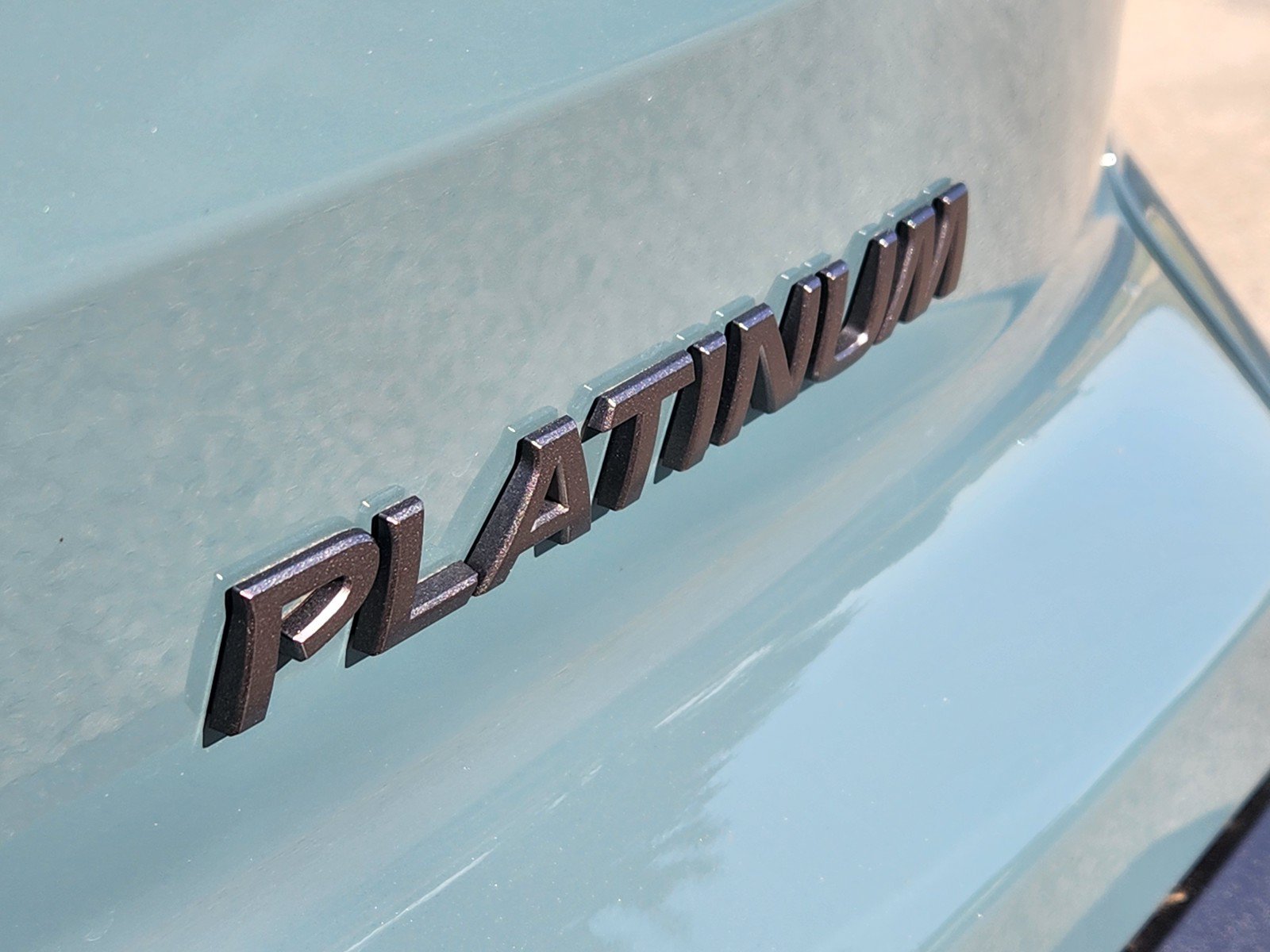 Used 2026 Nissan Pathfinder Platinum FWD image 30