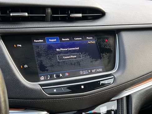 Certified 2021 Cadillac XT5 Premium Luxury w/ LPO, Floor Liner Package image 38