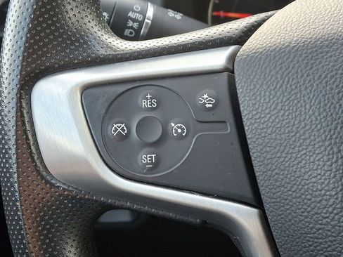 Certified 2023 GMC Acadia SLE w/ Driver Convenience Package image 21