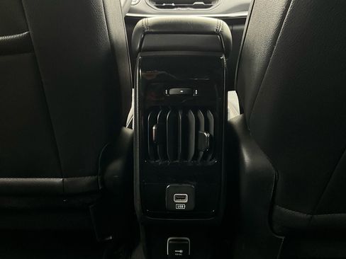 Used 2025 Jeep Compass Trailhawk w/ Trailer Tow Group image 12