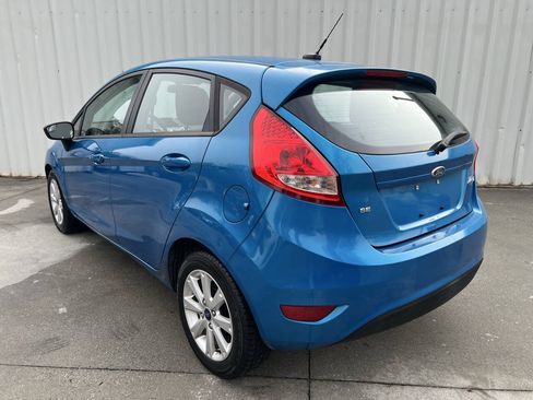 Used 2012 Ford Fiesta SE FWD image 5