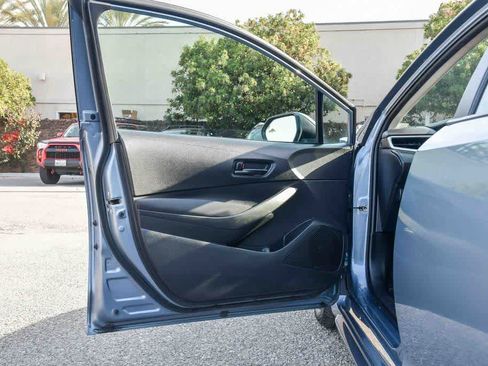 Used 2024 Toyota Corolla LE image 18