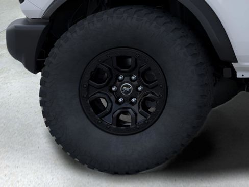 New 2023 Ford Bronco Wildtrak image 21