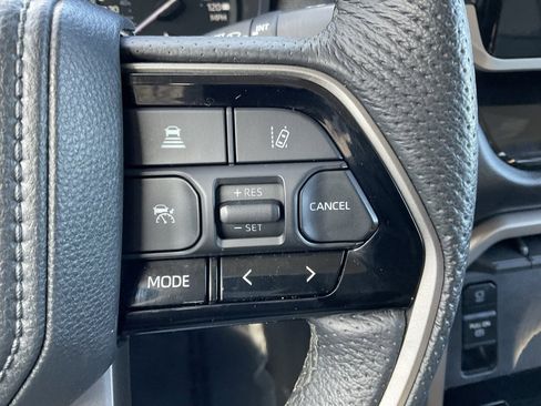 Used 2022 Toyota Tundra SR5 image 14