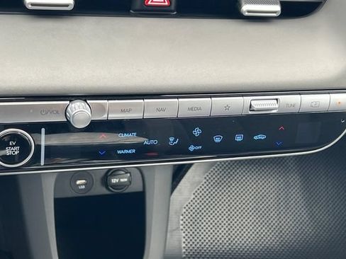 Certified 2024 Hyundai Ioniq 5 SEL AWD/4WD image 26