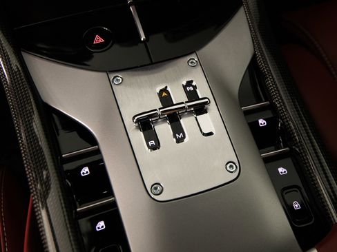 Certified 2023 Ferrari Purosangue image 25