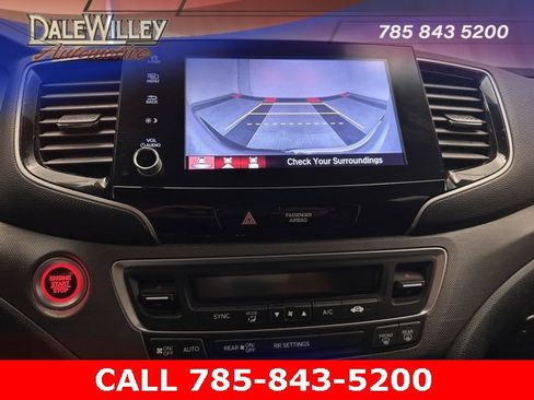 Used 2023 Honda Ridgeline Sport image 8