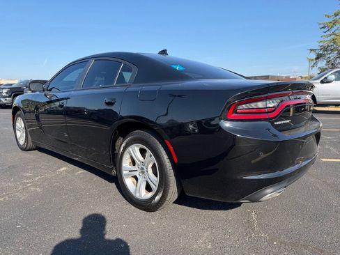 Used 2023 Dodge Charger SXT RWD image 5