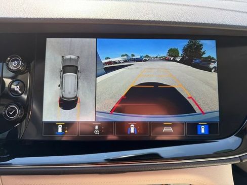 Certified 2023 Buick Envision Avenir AWD/4WD image 35