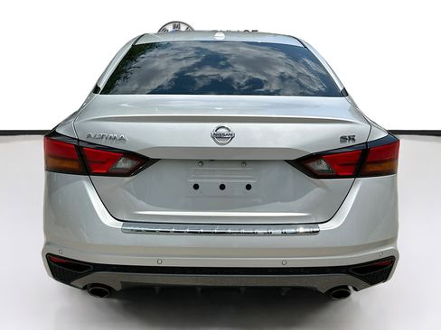 Used 2021 Nissan Altima 2.5 SR image 6