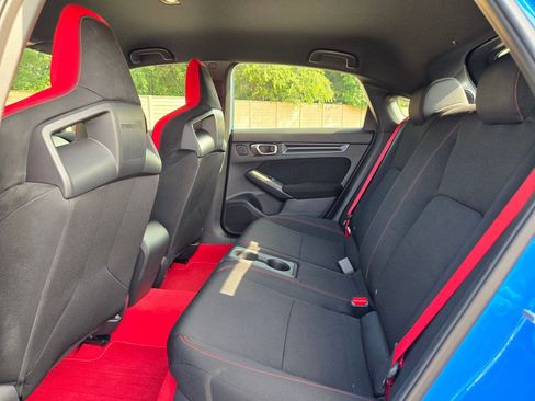 Used 2025 Honda Civic Type R image 14