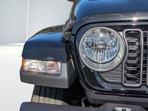 New 2026 Jeep Gladiator Sport image 8