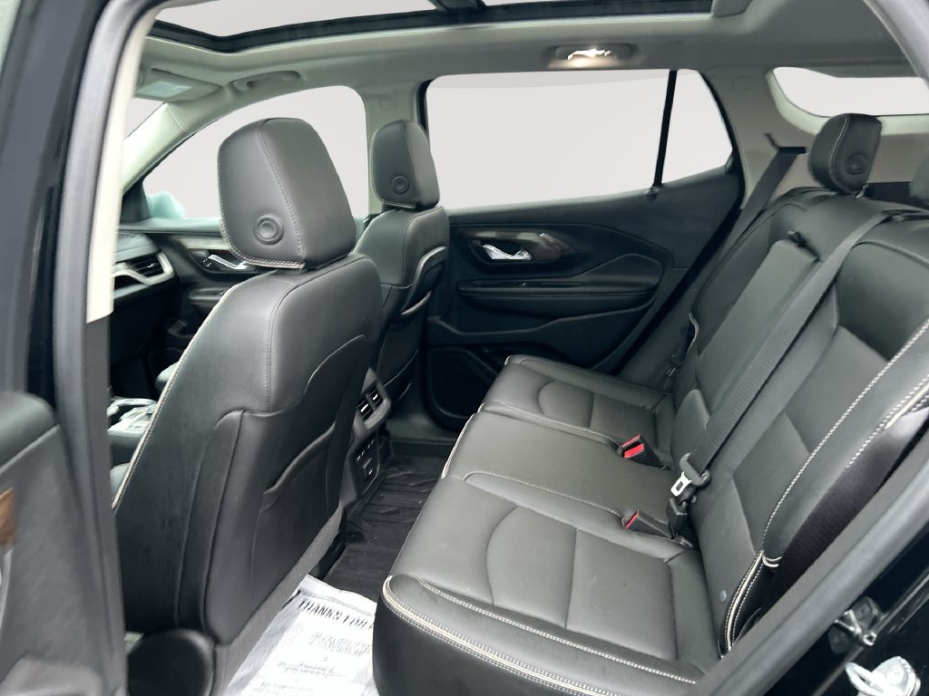 Used 2020 GMC Terrain Denali w/ Denali Premium Package AWD/4WD image 29