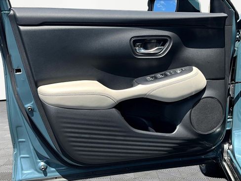 Used 2024 Honda HR-V EX-L image 19
