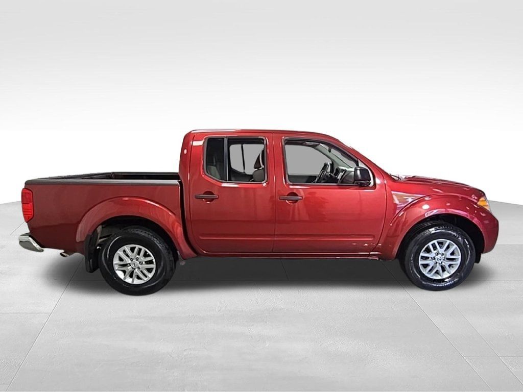Used 2019 Nissan Frontier SV AWD/4WD image 6