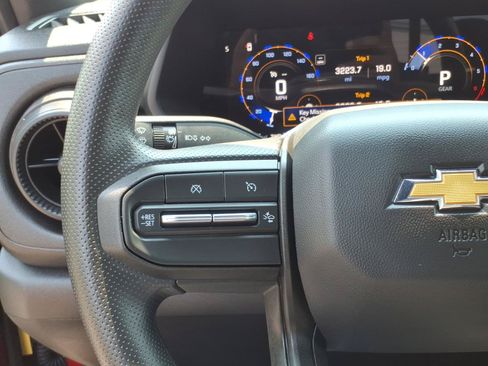Certified 2026 Chevrolet Colorado W/T w/ WT Custom Package AWD/4WD image 16