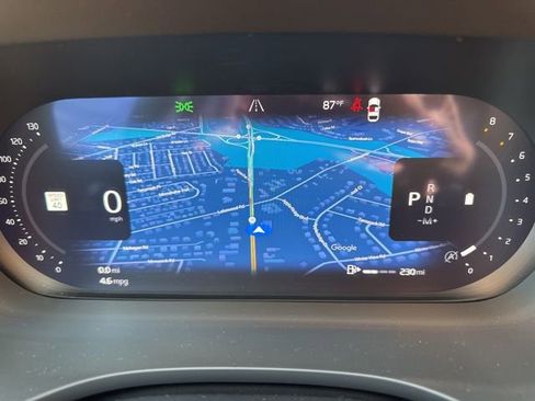 Certified 2025 Volvo XC60 B5 Plus AWD/4WD image 23