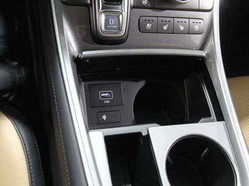 Certified 2023 Hyundai Santa Fe Calligraphy image 16