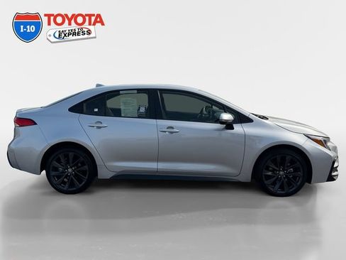 Certified 2026 Toyota Corolla SE FWD image 6