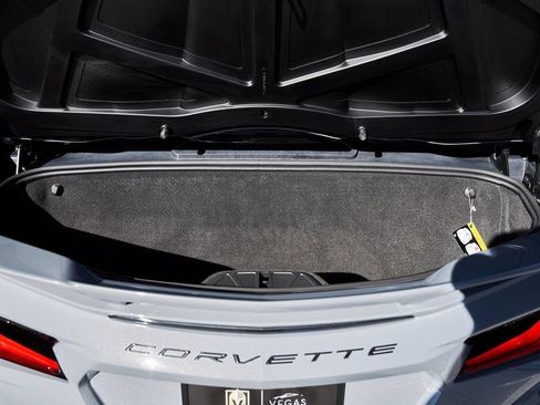 Used 2024 Chevrolet Corvette Stingray Premium Conv w/ Z51 Performance Package image 25