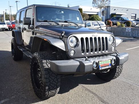 Used 2017 Jeep Wrangler Unlimited Sport w/ Quick Order Package 24S image 3