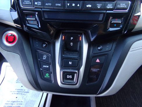 Used 2021 Honda Odyssey EX image 32