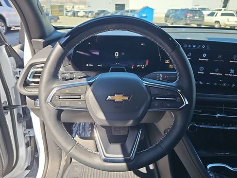 Used 2026 Chevrolet Traverse High Country w/ LPO, Floor Liner Package AWD/4WD image 20