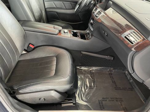 Used 2014 Mercedes-Benz CLS 550 4MATIC image 29