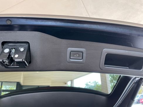 Used 2025 MAZDA CX-5 AWD 2.5 S w/ Preferred Package image 24