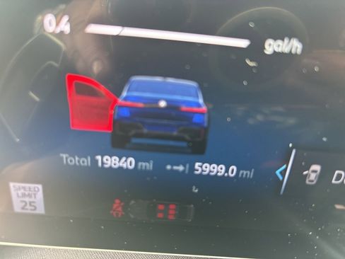 Used 2023 BMW 740i 740i w/ Executive Package image 2