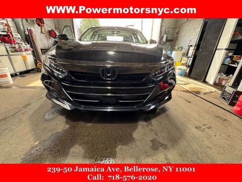 Used 2022 Honda Accord Sport image 2