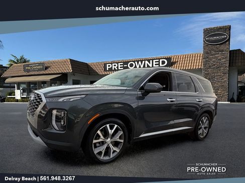 Used 2022 Hyundai Palisade SEL w/ Premium Package FWD image 3