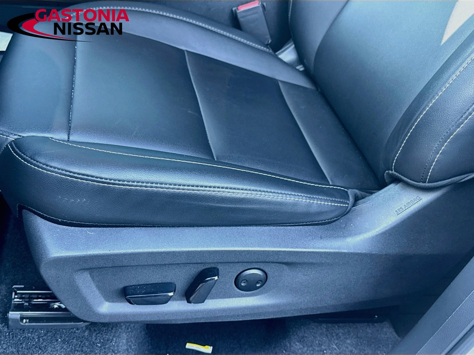 Used 2025 Nissan Murano SL AWD/4WD image 23