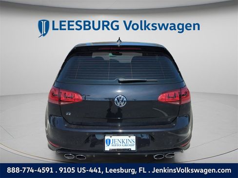 Used 2017 Volkswagen Golf R 4-Door image 7
