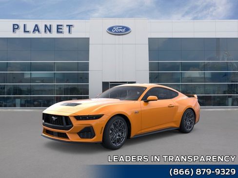 New 2026 Ford Mustang GT w/ GT Performance Package RWD image 1