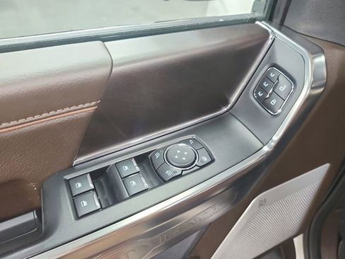 Used 2025 Ford F150 King Ranch AWD/4WD image 37