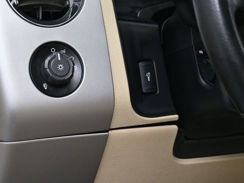 Used 2017 Ford Expedition EL XLT w/ Equipment Group 202A image 22