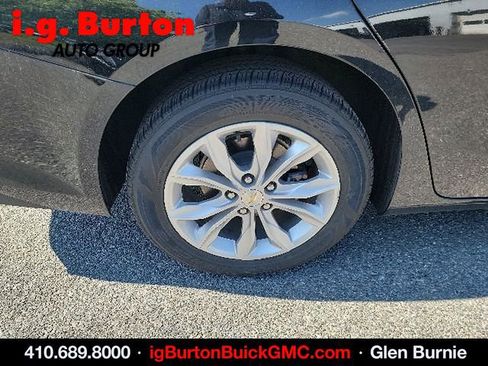 Used 2024 Chevrolet Malibu LT FWD image 7