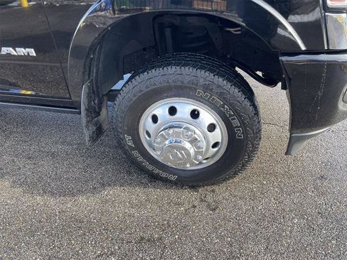 Certified 2021 RAM 3500 Limited image 11