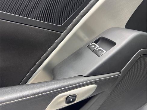 Used 2016 Chevrolet Corvette Stingray Coupe RWD image 16