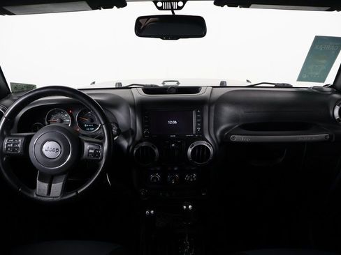 Used 2017 Jeep Wrangler Sport w/ Quick Order Package 24S AWD/4WD image 8