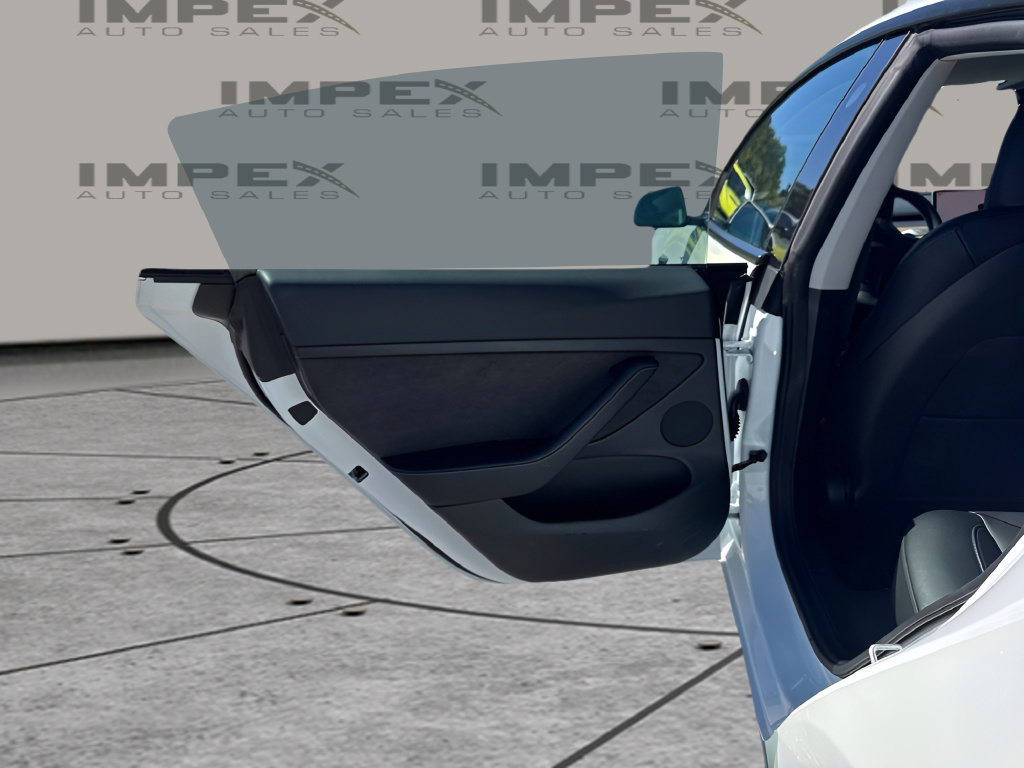 Used 2023 Tesla Model 3 Standard Range RWD image 26