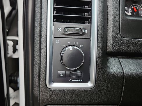 Used 2024 RAM 1500 Classic Warlock image 20