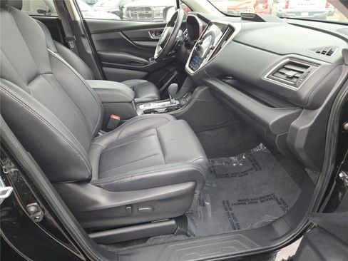 Used 2023 Subaru Ascent Limited image 7